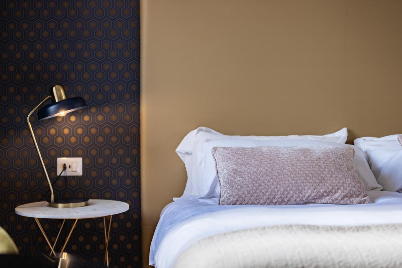 Navona 49 Luxury Suites&Apartment Rome Bagian luar foto