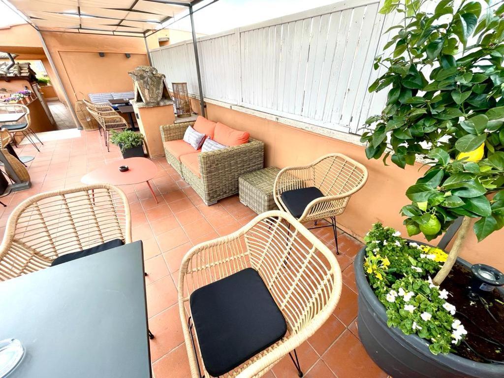 Navona 49 Luxury Suites&Apartment Rome Bagian luar foto